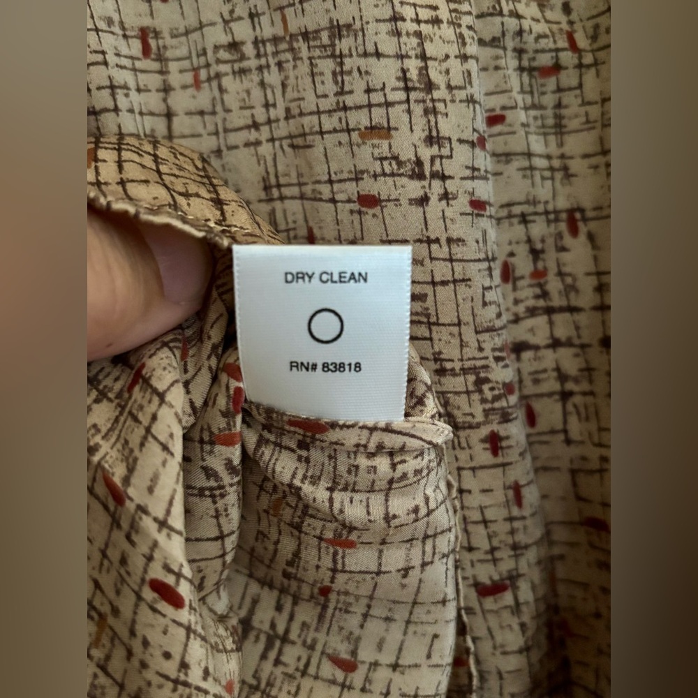 VTG Austin Reed Silk Button Down, Size 10 - Picture 7 of 8